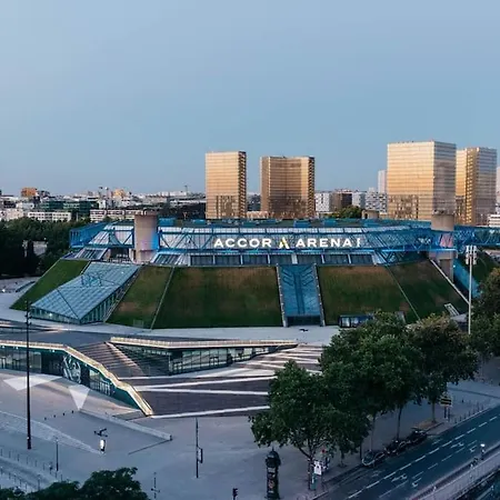T2 - « Farmer » - 15 Mn De Bercy * Parigi